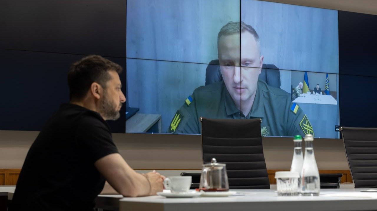 Володимир Зеленський під час онлайн-зустрічі з командирами корпусів 18 липня 2026 року
