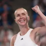 Еліна Світоліна у формі збірної України на корті