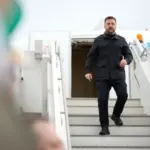 Зустріч Володимира Зеленського та Джона Реткліффа в аеропорту Шеннон