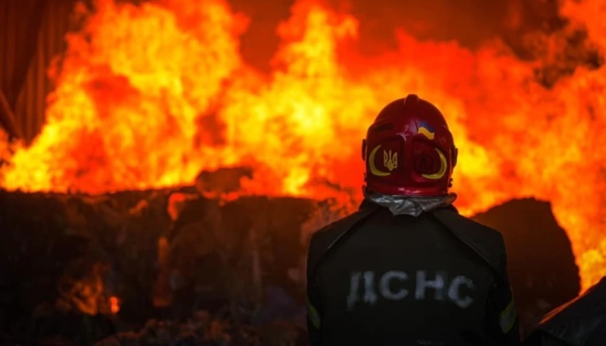Хроніка ранку 13 жовтня: дрон у Мурованому впав на житловий будинок