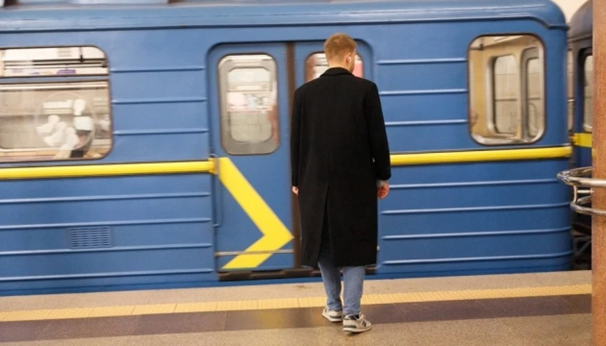 4 жовтня у Києві відновили рух поїздів «зеленої» лінії метро: дата та маршрути